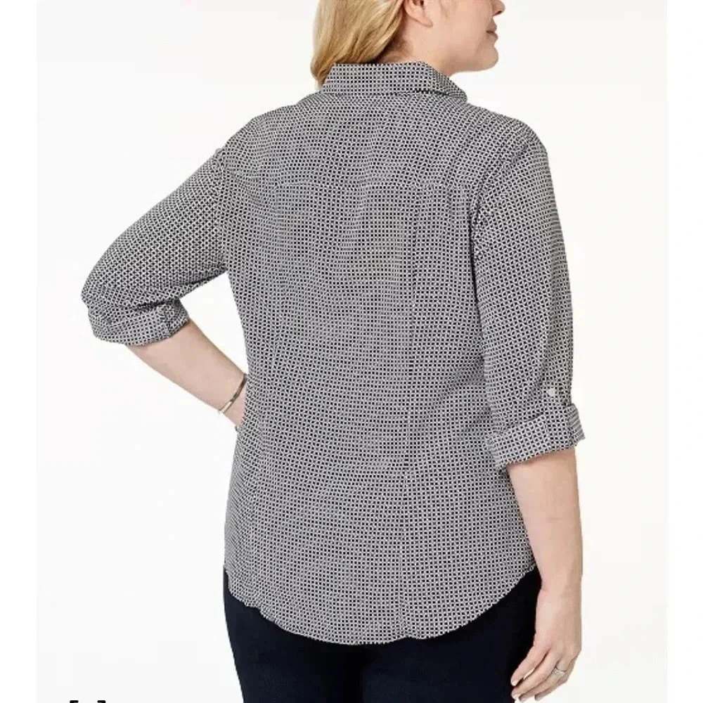 New Michael Michael Kors womens top size 2X roll tab sleeve lock half zip - Picture 2 of 7